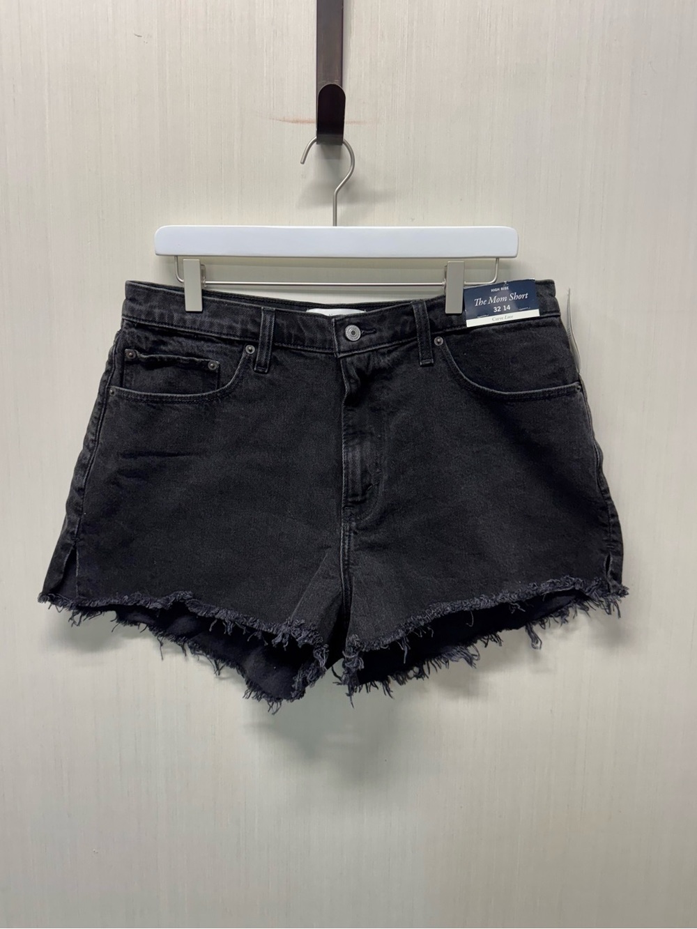 Abercrombie & Fitch High Rise Mom Short